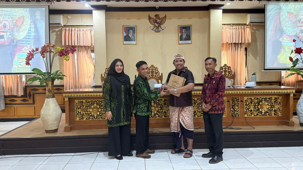 Perbekel Darmasaba Hadir Sebagai Narasumber